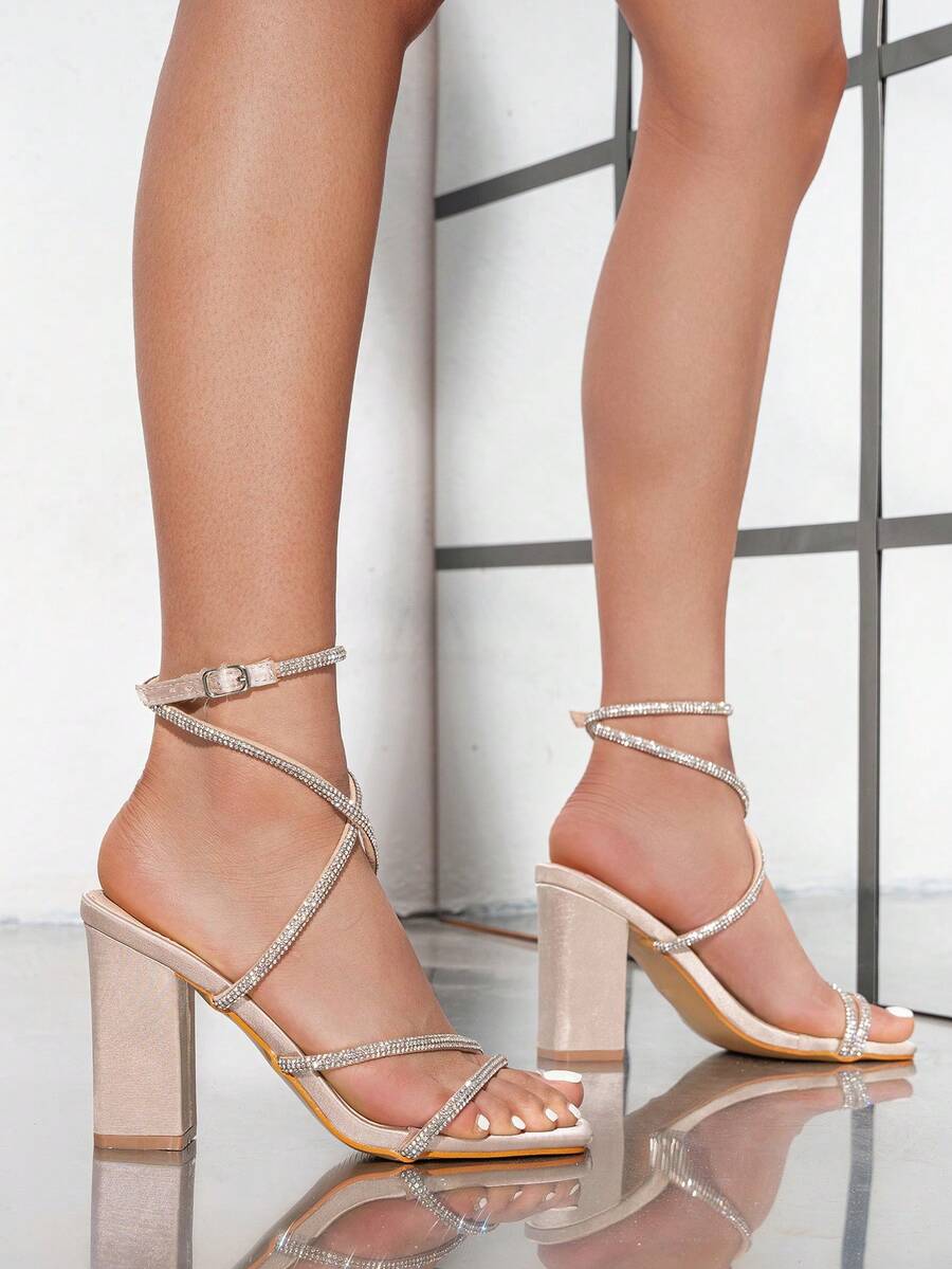Womens Rhinestone Strappy Squa - Sandal Strappy Heeled recensione e prezzo