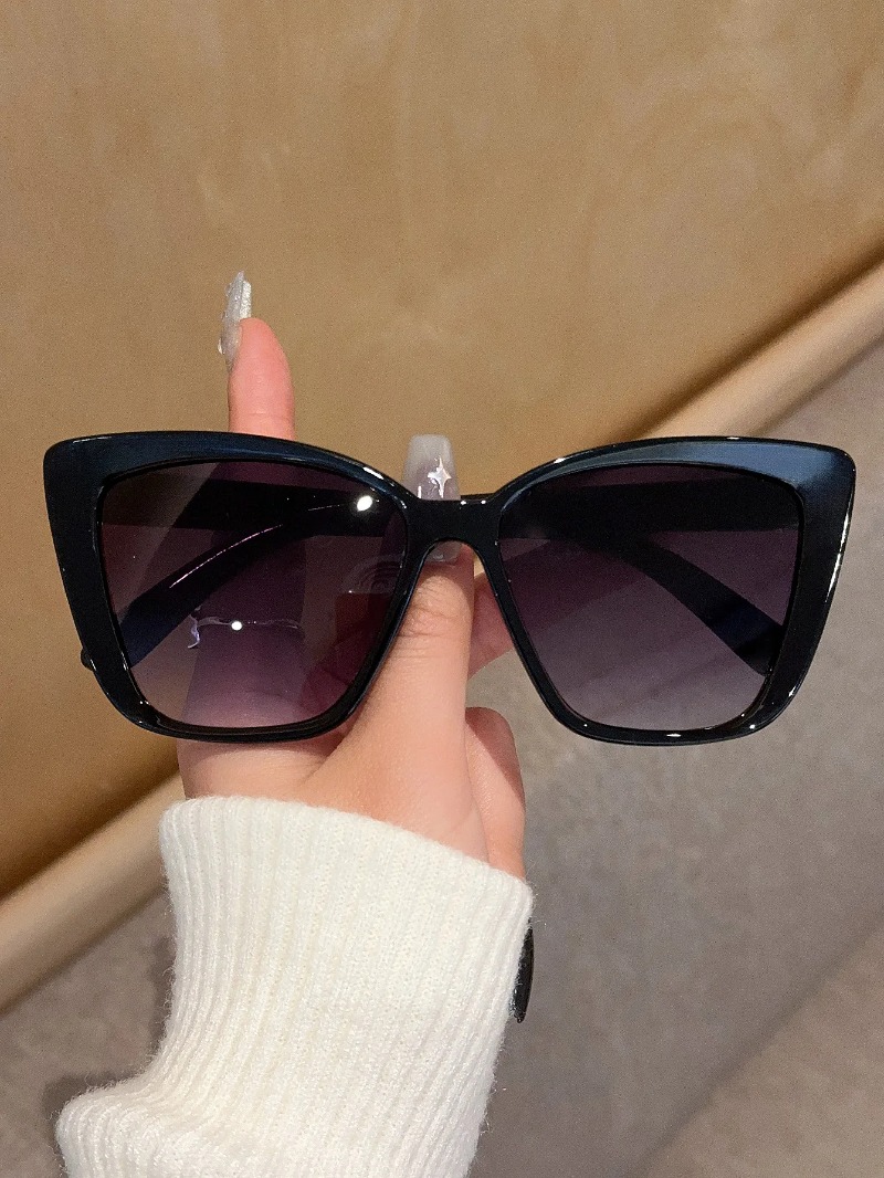 Trendy Cat Eye Sunglasses for  - Sunglasses Cat Eye recensione e prezzo